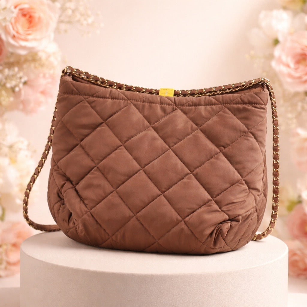 Quilted Chain Shoulder Bag